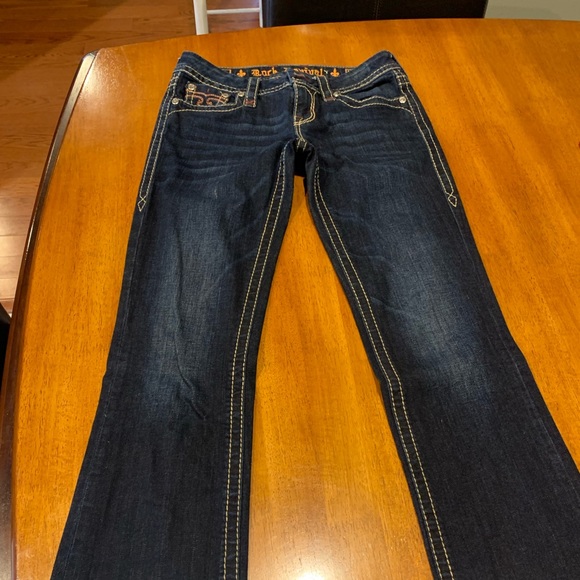 Women’s Rock Revival Jeans - Picture 1 of 3